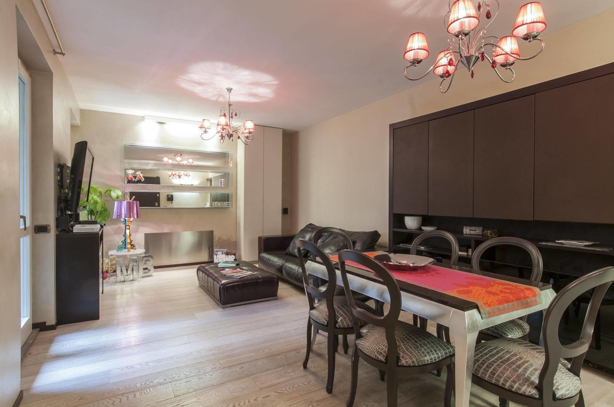 Milan Royal Suites Extérieur photo
