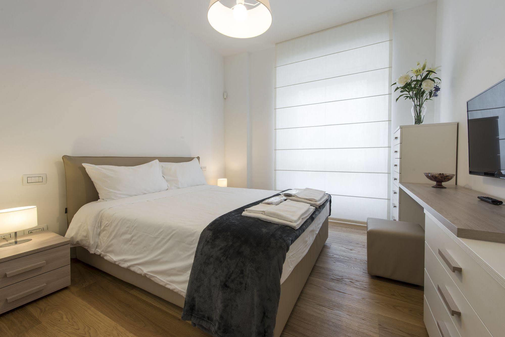 Milan Royal Suites Extérieur photo